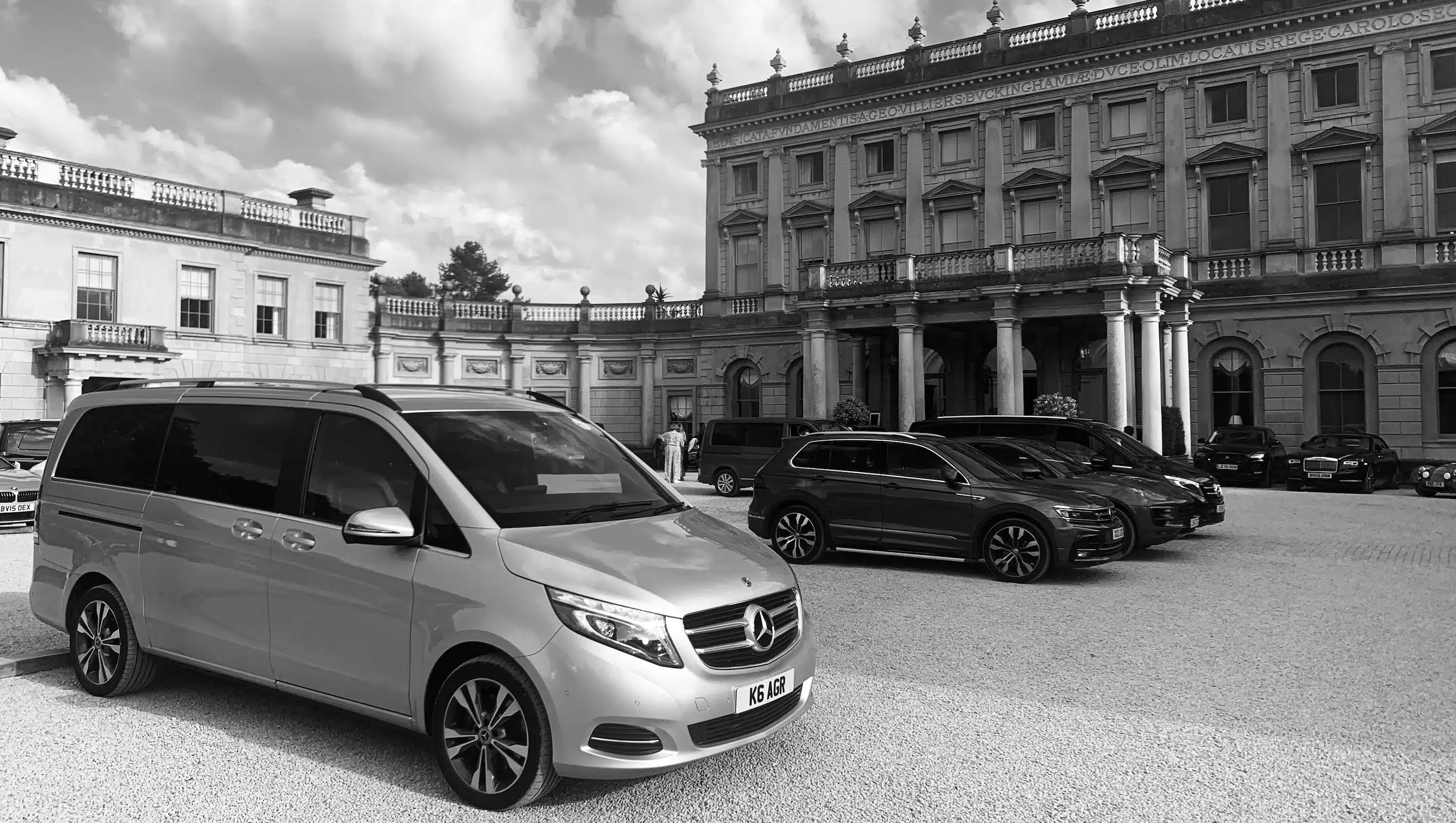 Colchester Chauffeur Service - Luxury Airport transfer E