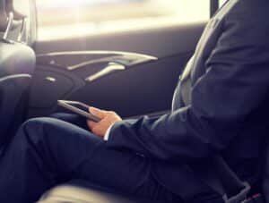 Read more about the article The AGR Advantage: Real-Time Flight Tracking for Perfectly Timed Airport Transfers