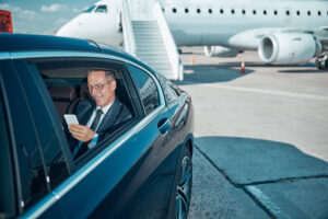 Read more about the article Always on Time: How AGR Chauffeurs Ensures Impeccable Punctuality for Executive Airport Transfers