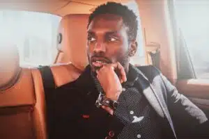 Read more about the article Why Luxury Chauffeur Services Are the Preferred Choice for Executive Airport Transfers in Essex and London