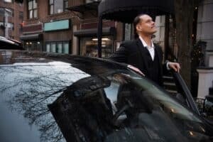 Read more about the article Essex & London Chauffeurs: What Makes a Luxury Service Worth Choosing